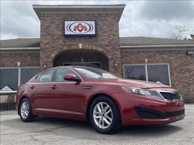 2011 Kia Optima at Auto Masters
