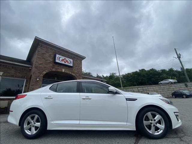 2015 Kia Optima - Image 2