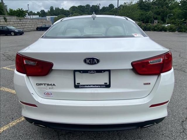 2015 Kia Optima - Image 18