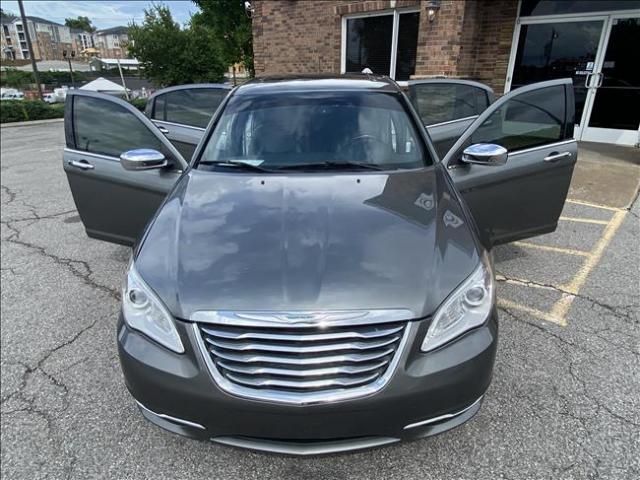 2012 Chrysler 200 - Image 18
