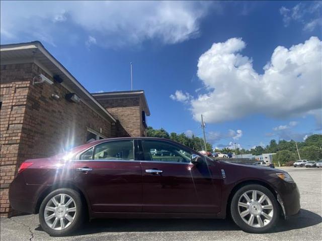 2011 Lincoln MKZ - Image 2