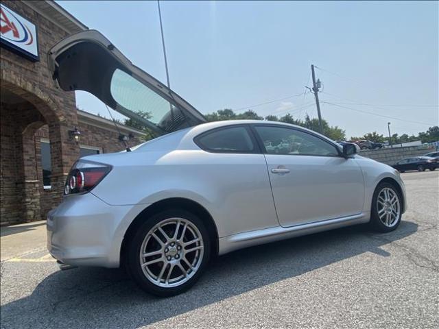 2008 Scion tC - Image 18
