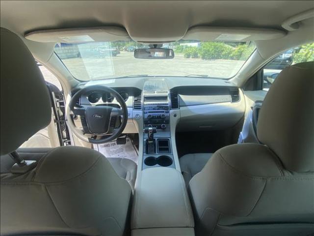 2012 Ford Taurus - Image 11