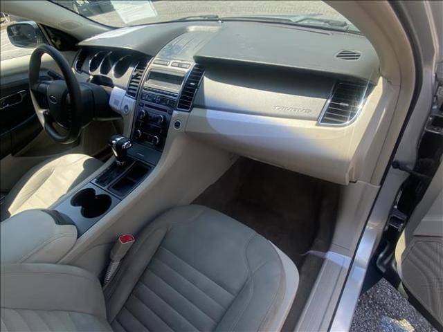 2012 Ford Taurus - Image 12