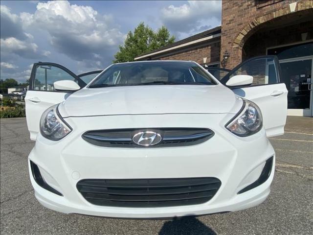 2017 Hyundai Accent - Image 16
