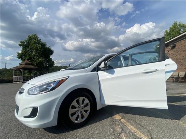 2017 Hyundai Accent - Image 22