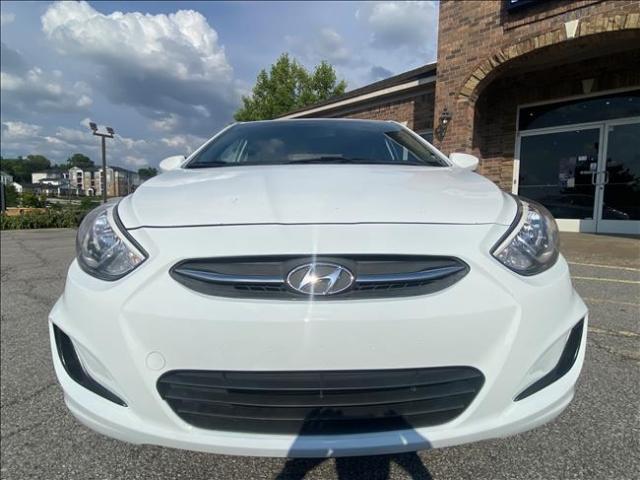 2017 Hyundai Accent - Image 8