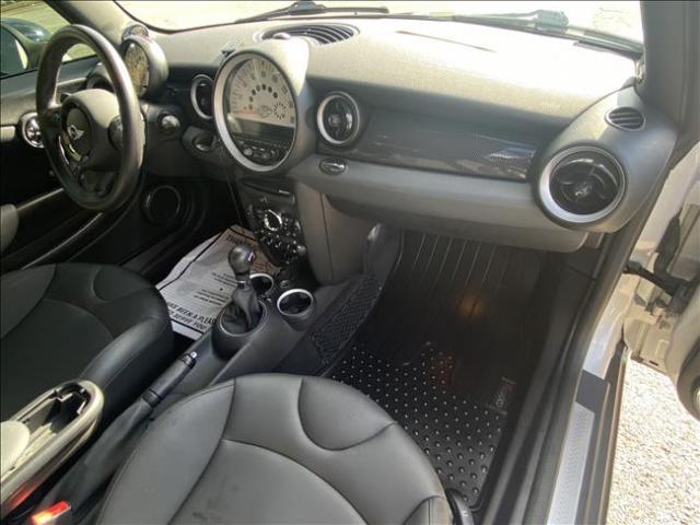 2011 MINI Hardtop - Image 13