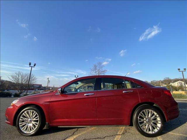 2011 Chrysler 200 - Image 6