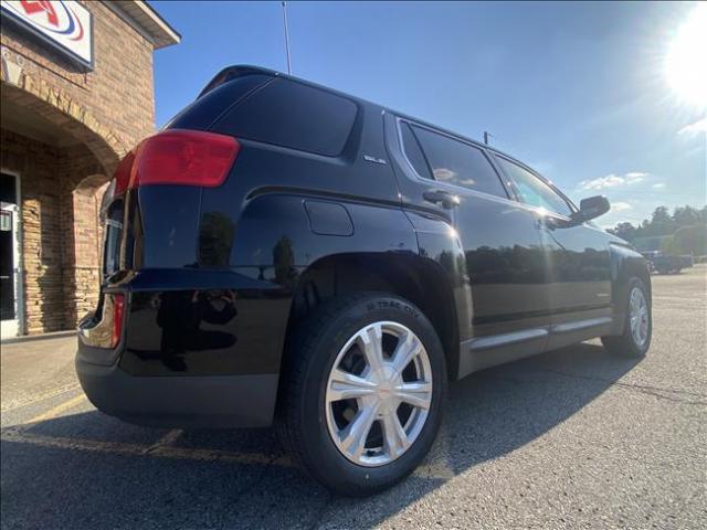 2017 GMC Terrain - Image 3
