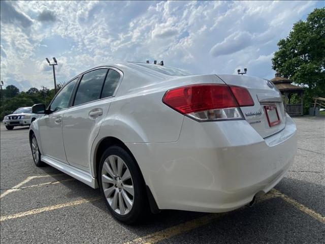 2011 Subaru Legacy - Image 20