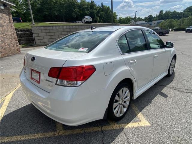 2011 Subaru Legacy - Image 3