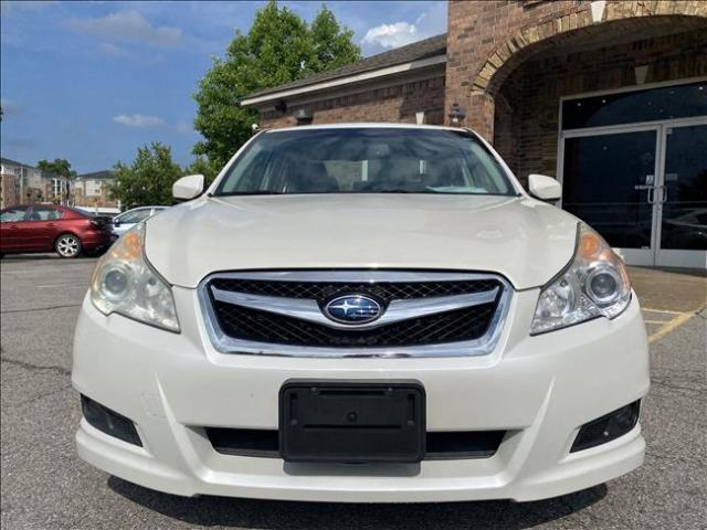 2011 Subaru Legacy - Image 8