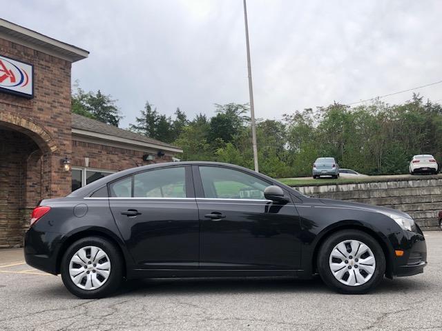 2012 Chevrolet Cruze - Image 2