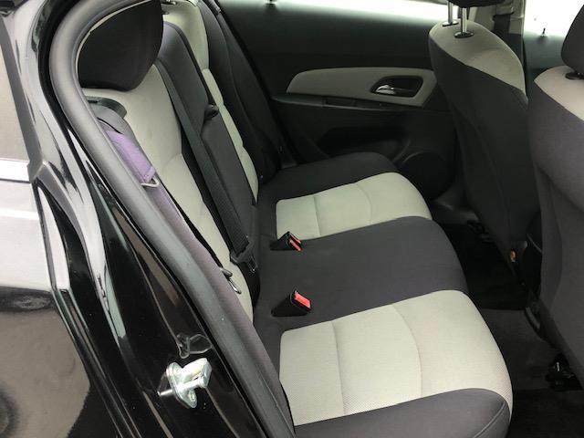 2012 Chevrolet Cruze - Image 12