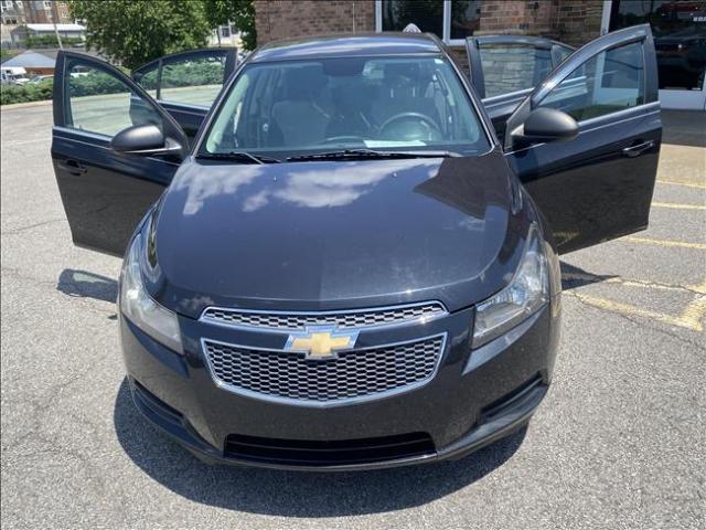2012 Chevrolet Cruze - Image 14