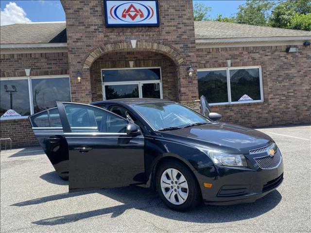 2012 Chevrolet Cruze - Image 15