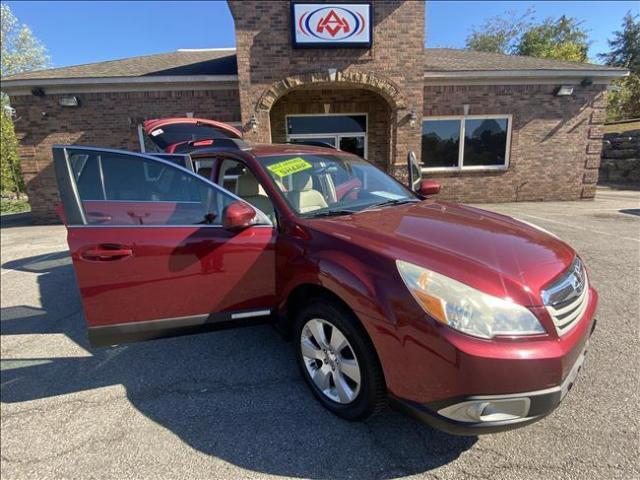 2011 Subaru Outback - Image 18